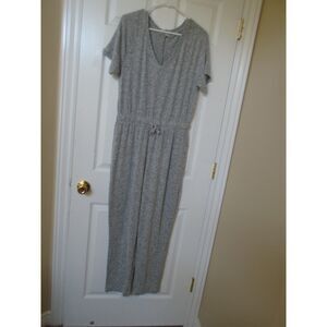 Old Navy Gray Short Sleeve Jumpsuit / Romper Medium one-piece